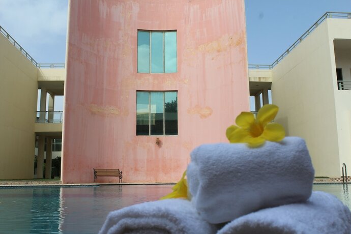 Imagen general del Hotel Seven Sky Clarks Exotica. Foto 1