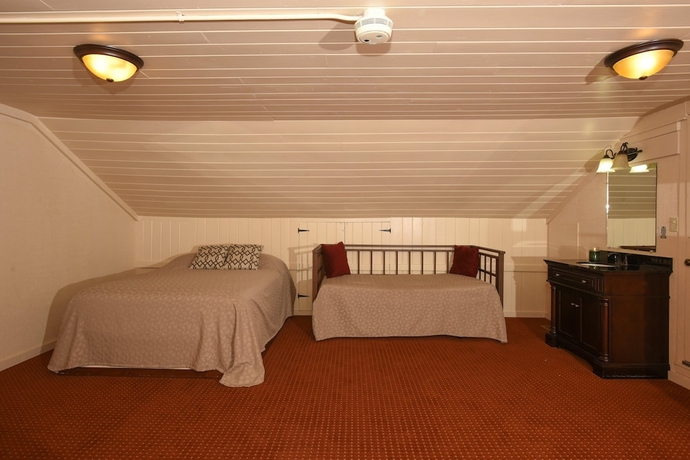 Imagen de la habitación del Hotel Seven Springs Resort Properties. Foto 18