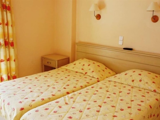 Imagen de la habitación del Hotel Seven Stars, K&aacute;rpatos. Foto 8