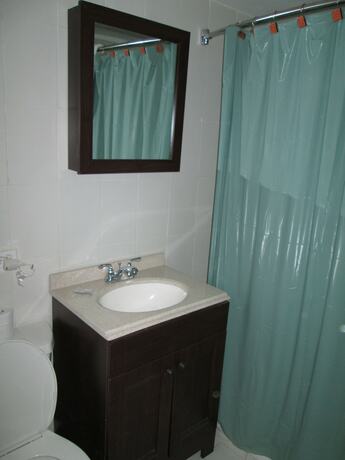 Imagen de la habitación del Hotel Seven Stars, Puerto Pr&iacute;ncipe. Foto 10
