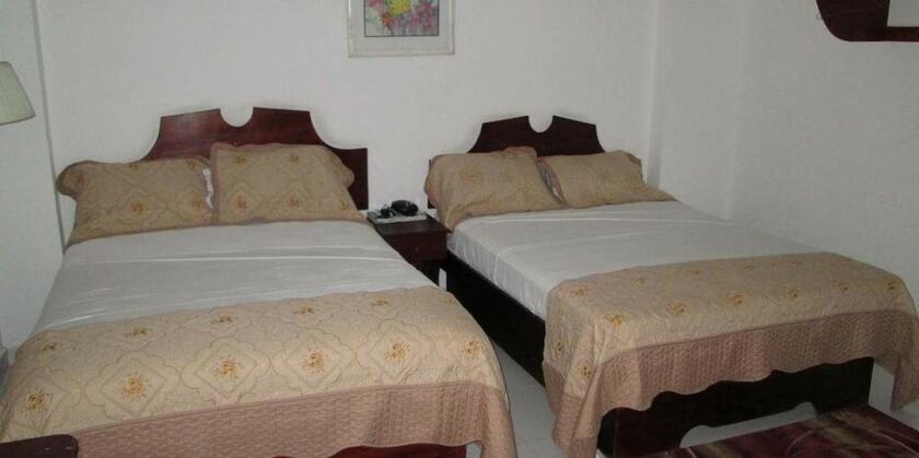Imagen de la habitación del Hotel Seven Stars, Puerto Pr&iacute;ncipe. Foto 14