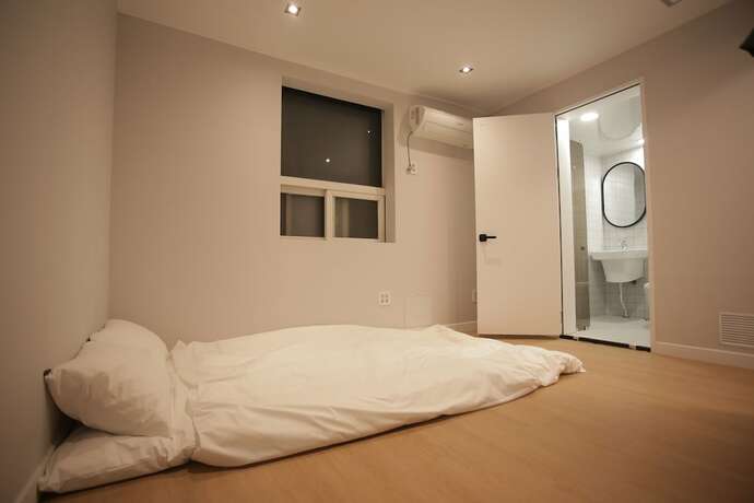 Imagen general del Hotel Seven Step. Foto 1