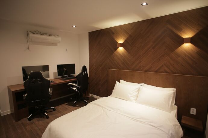 Imagen de la habitación del Hotel Seven Step. Foto 13