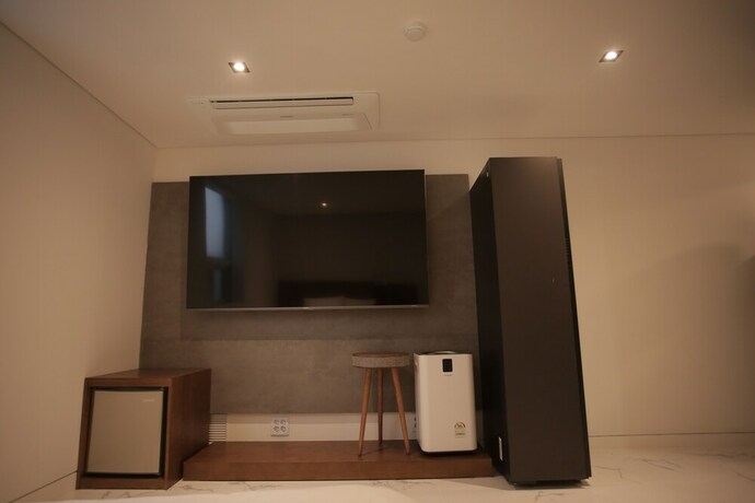 Imagen de la habitación del Hotel Seven Step. Foto 20