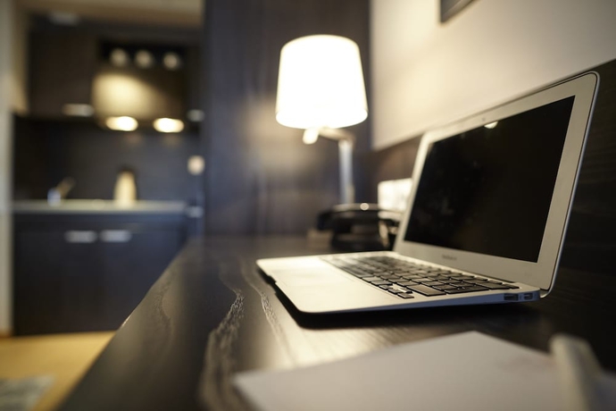 Imagen de la habitación del Hotel Seven Urban Suites Nantes Centre. Foto 3