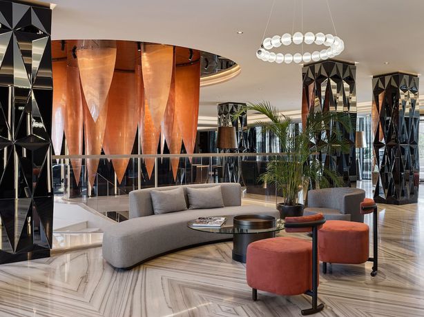 Imagen de los interiores del Hotel Seven Visions Resort and Places, the Dvin. Foto 18