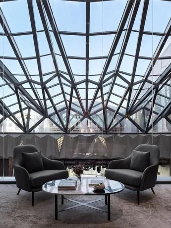 Imagen de los interiores del Hotel Seven Visions Resort and Places, the Dvin. Foto 19