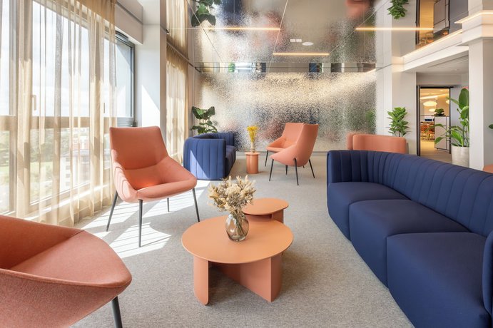 Imagen de los interiores del Hotel Sevenline Aparthotel Purpan Toulouse. Foto 15