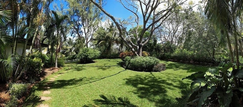 Imagen de la habitación del Hotel Seventh Heaven By Island Villas. Foto 13