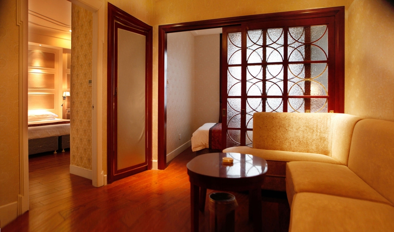 Imagen de la habitación del Hotel Seventh Heaven. Foto 9