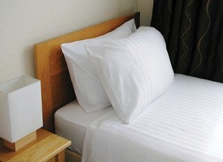 Imagen de la habitación del Hotel Seventyseven. Foto 3