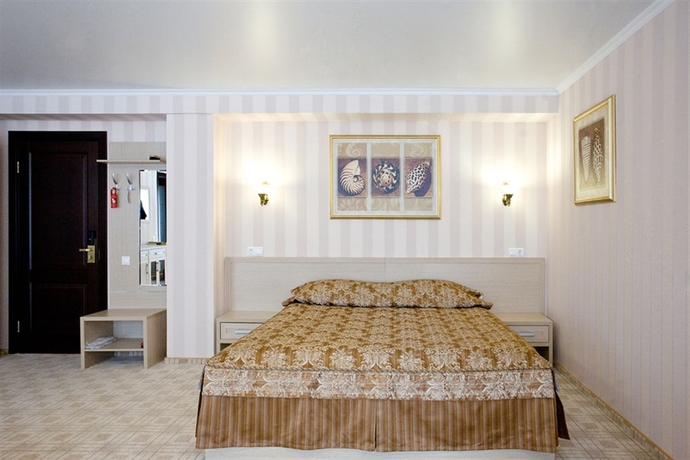 Imagen de la habitación del Hotel Seversiti. Foto 9