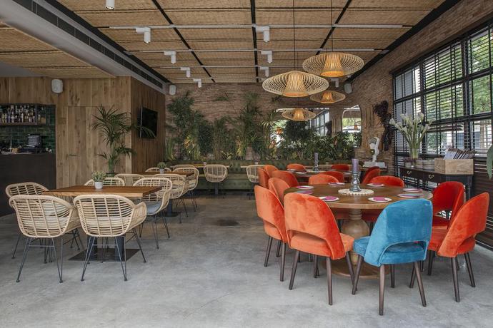 Imagen de los interiores del Hotel Sevilla Green Suites. Foto 13