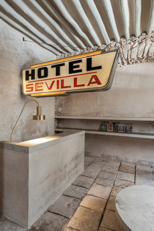 Imagen de los interiores del Hotel Sevilla, M&eacute;rida. Foto 13