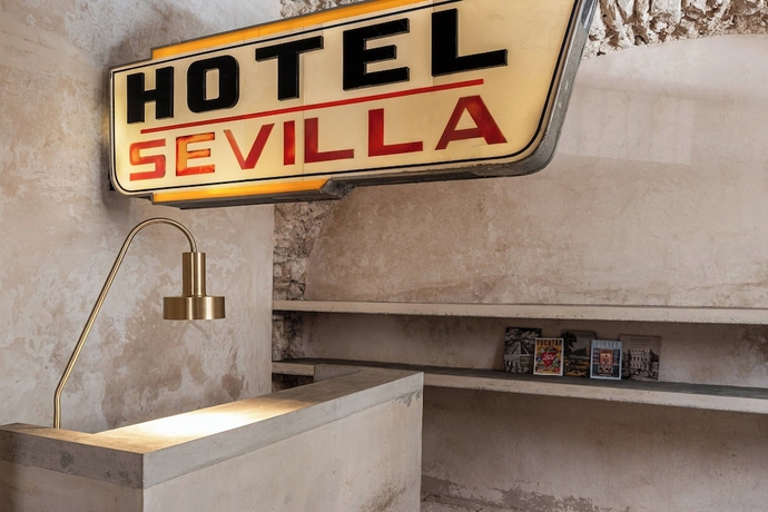 Imagen de los interiores del Hotel Sevilla, M&eacute;rida. Foto 15