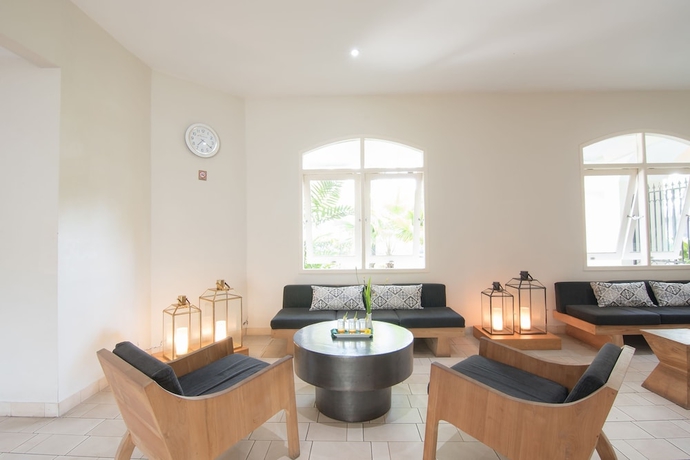 Imagen de los interiores del Hotel Sevilla Resort Magelang. Foto 19