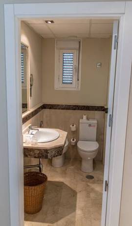 Imagen de los interiores del Hotel Sevilla, Ronda. Foto 10