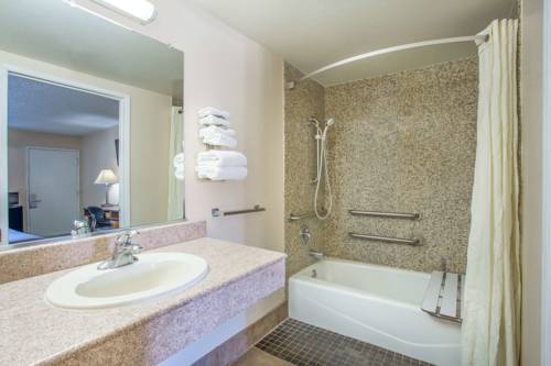Imagen de la habitación del Hotel Seville, Ontario. Foto 9