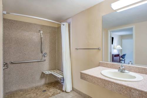 Imagen de la habitación del Hotel Seville, Ontario. Foto 10