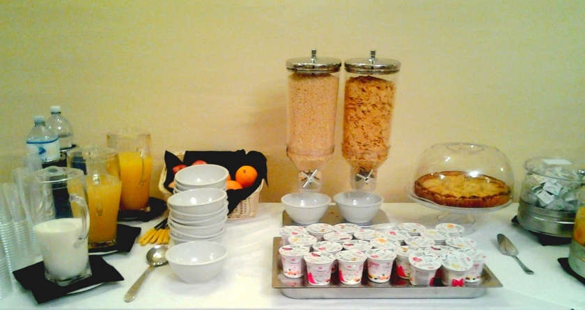 Imagen del bar/restaurante del Hotel Sextum. Foto 6