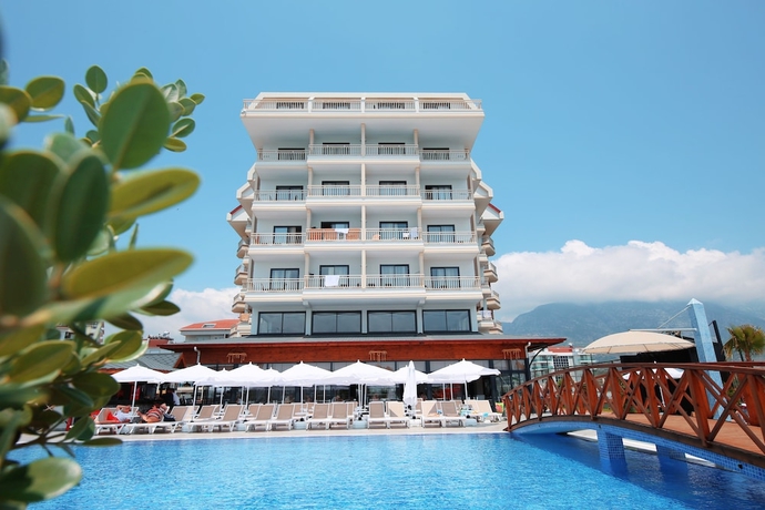 Imagen de la piscina del Hotel Sey Beach Hotel & Spa. Foto 18