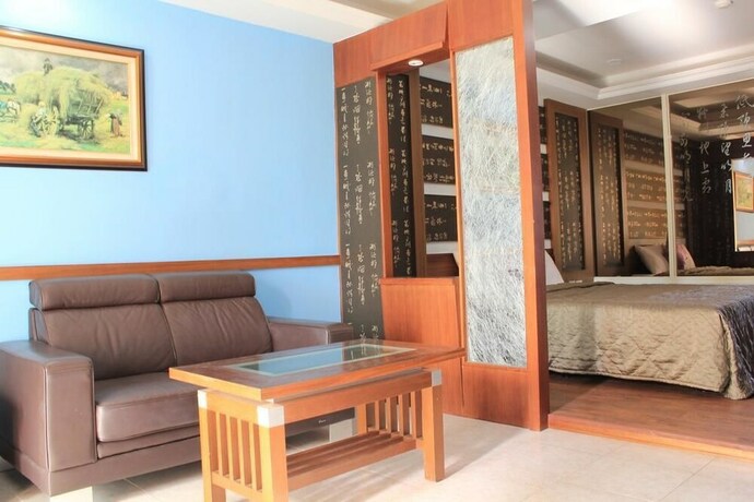 Imagen de la habitación del Hotel Seya Inn. Foto 19