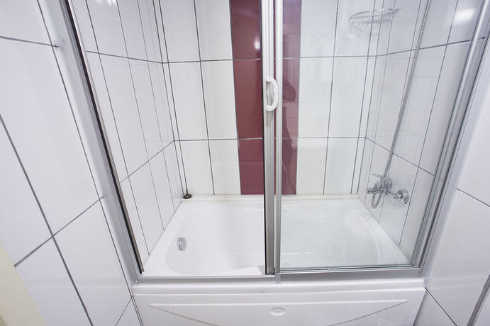 Imagen de la habitación del Hotel Seyhan Sarus Otel Adana. Foto 10