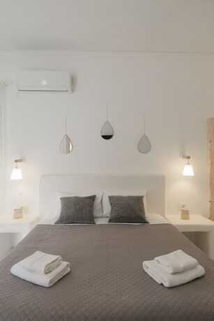 Imagen de la habitación del Hotel Sfiga villas. Foto 14