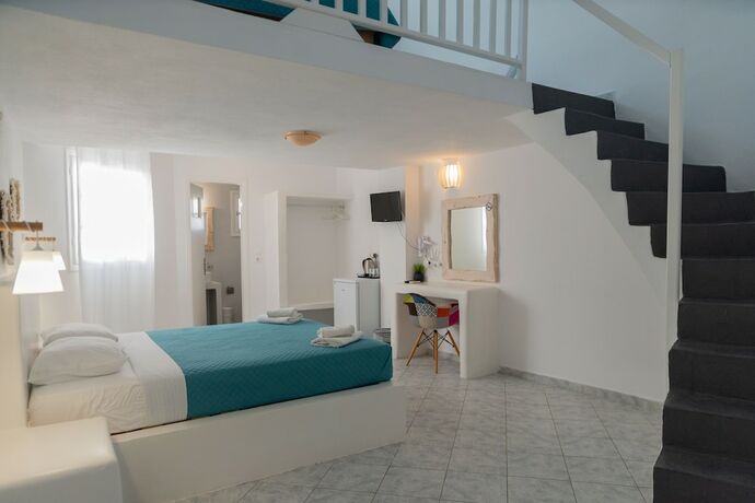 Imagen de la habitación del Hotel Sfiga villas. Foto 18