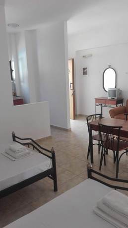 Imagen de la habitación del Hotel Sfinias. Foto 5