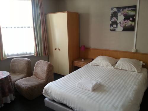 Imagen de la habitación del Hotel Sfinx. Foto 12