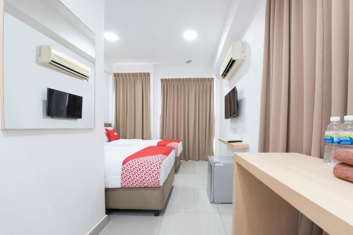 Imagen de la habitación del Hotel Sg Rengit City Resort 3. Foto 7