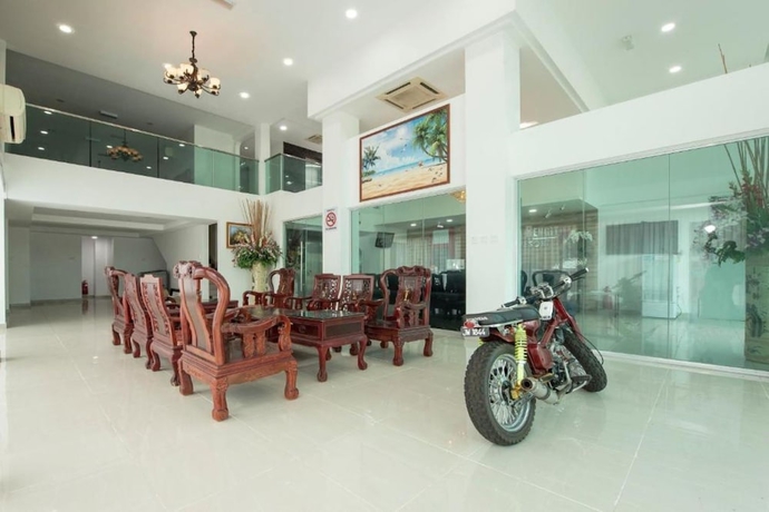 Imagen de los interiores del Hotel Sg Rengit City Resort 3. Foto 13