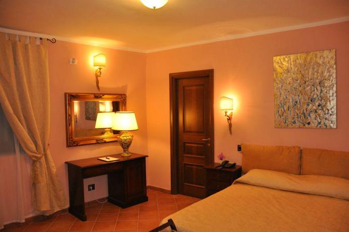 Imagen de la habitación del Hotel Sgroi. Foto 6