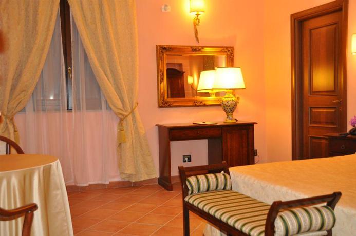 Imagen de la habitación del Hotel Sgroi. Foto 7