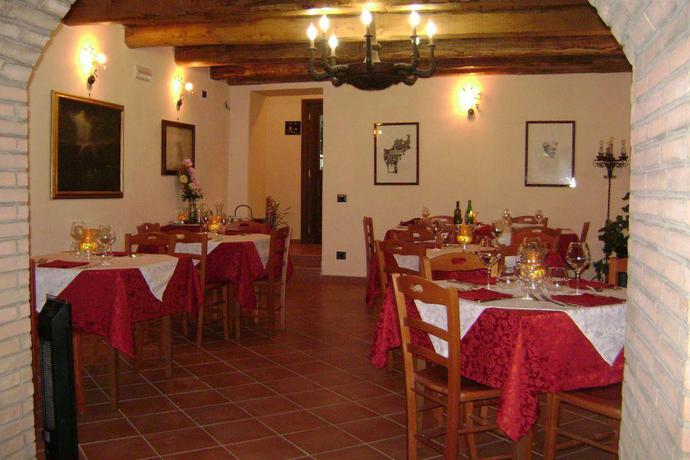 Imagen del bar/restaurante del Hotel Sgroi. Foto 5