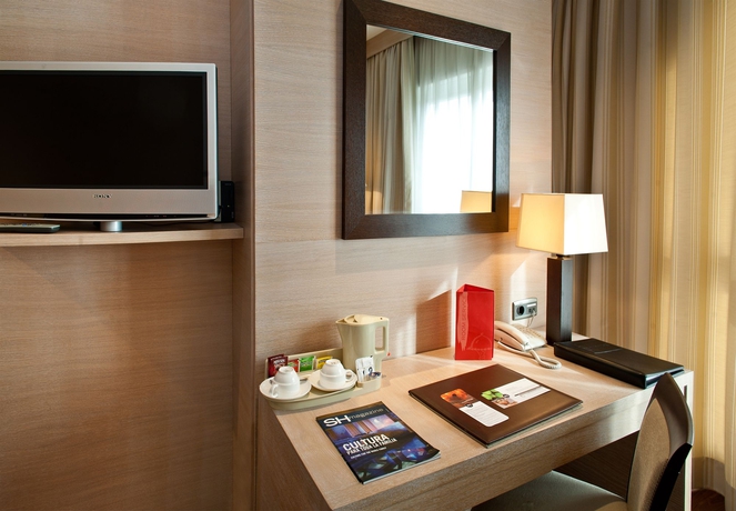 Imagen de la habitación del Hotel Sh Valencia Palace. Foto 5