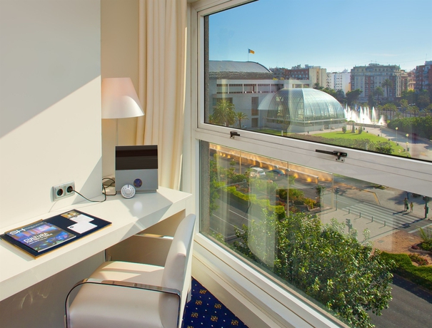 Imagen de la habitación del Hotel Sh Valencia Palace. Foto 7