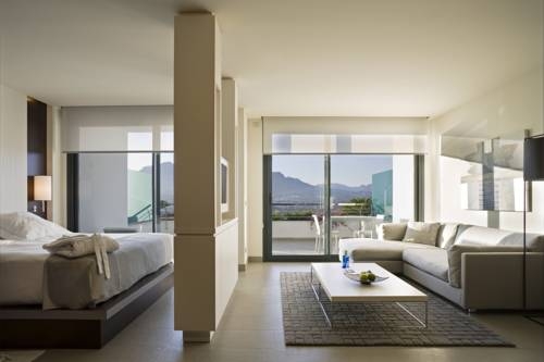 Imagen de la habitación del Hotel Sha Wellness Clinic. Foto 4