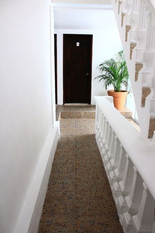 Imagen de los interiores del Hotel Shaddai By Lhmg. Foto 5