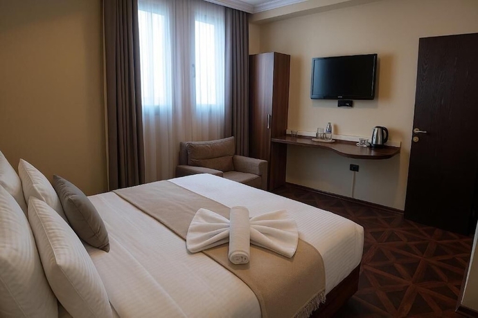 Imagen de la habitación del Hotel Shadervan. Foto 3