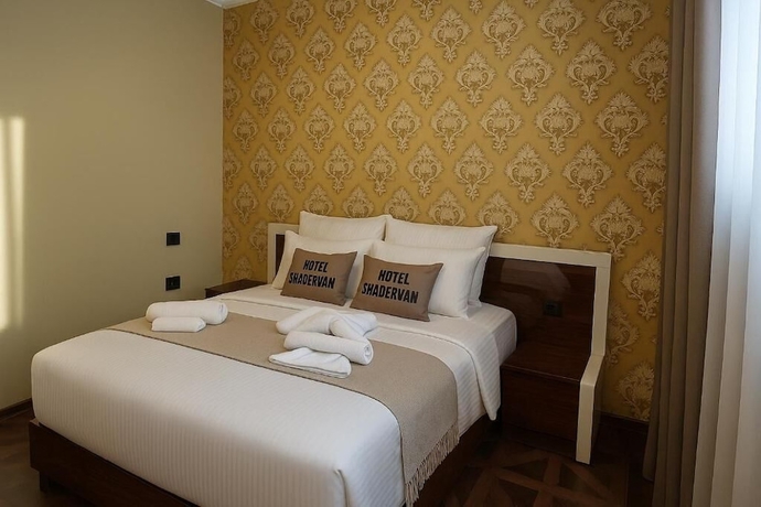 Imagen de la habitación del Hotel Shadervan. Foto 7