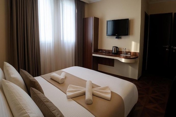 Imagen de la habitación del Hotel Shadervan. Foto 11