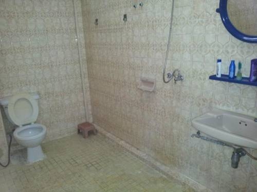 Imagen general del Hotel Shadow Inn. Foto 8