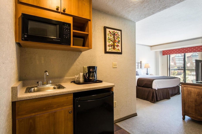 Imagen de la habitación del Hotel Shadow Ridge Resort. Foto 6