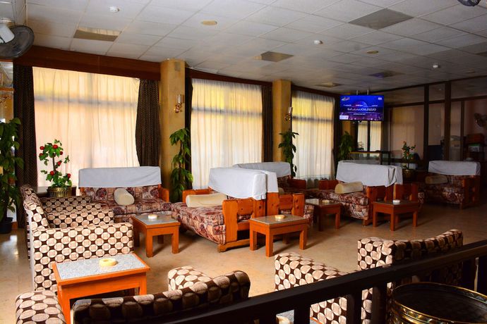 Imagen de los interiores del Hotel Shady Luxor Downtown. Foto 13