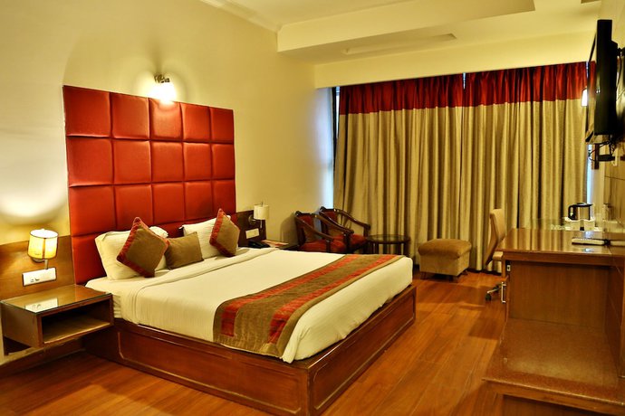 Imagen de la habitación del Hotel Shagun, Zirakpur. Foto 11