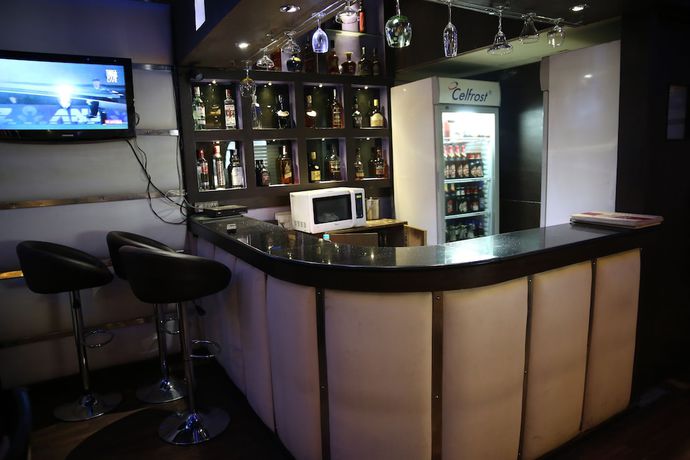 Imagen del bar/restaurante del Hotel Shagun, Zirakpur. Foto 6