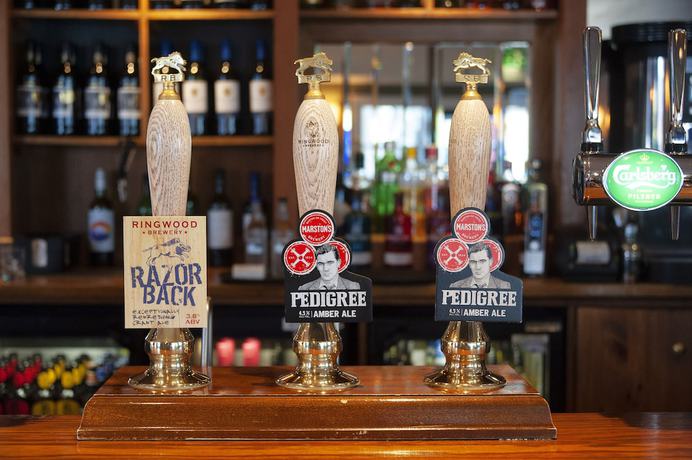 Imagen del bar/restaurante del Hotel Shah of Persia, Poole by Marston\'s Inns. Foto 6