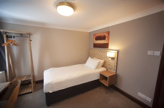 Imagen de la habitación del Hotel Shah of Persia, Poole by Marston\'s Inns. Foto 20